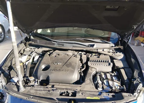 2017 Nissan Maxima 3.5 Sv z USA, uszkodzony, nr VIN 1N4AA6APXHC410238